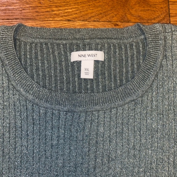 Ribbed sweater - Picture 2 of 4